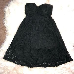 ✨Strapless Lace Dress✨